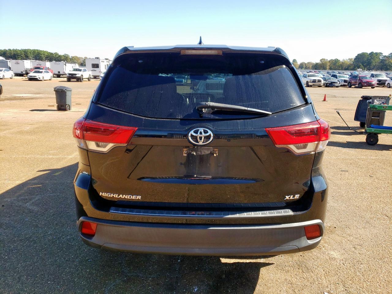 2019 Toyota Highlander Se VIN: 5TDKZRFH3KS559820 Lot: 90866485