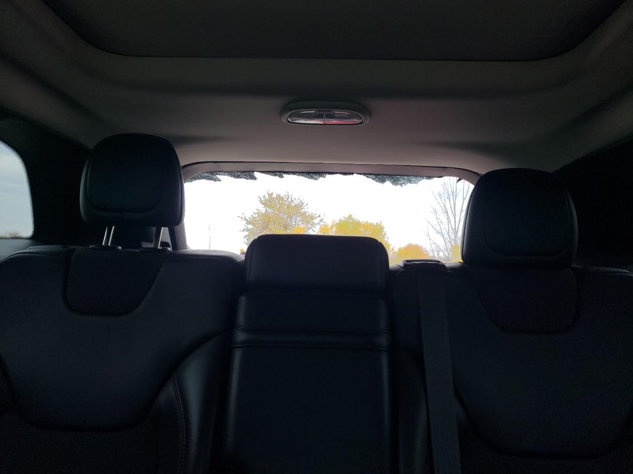 2017 Jeep Cherokee Trailhawk VIN: 1C4PJMBS5HW576659 Lot: 90829165