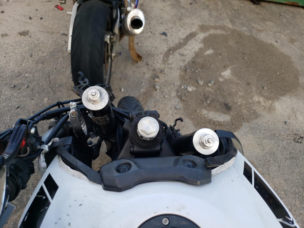 2017 Yamaha Fz09 VIN: JYARN53E9HA001324 Lot: 90643895