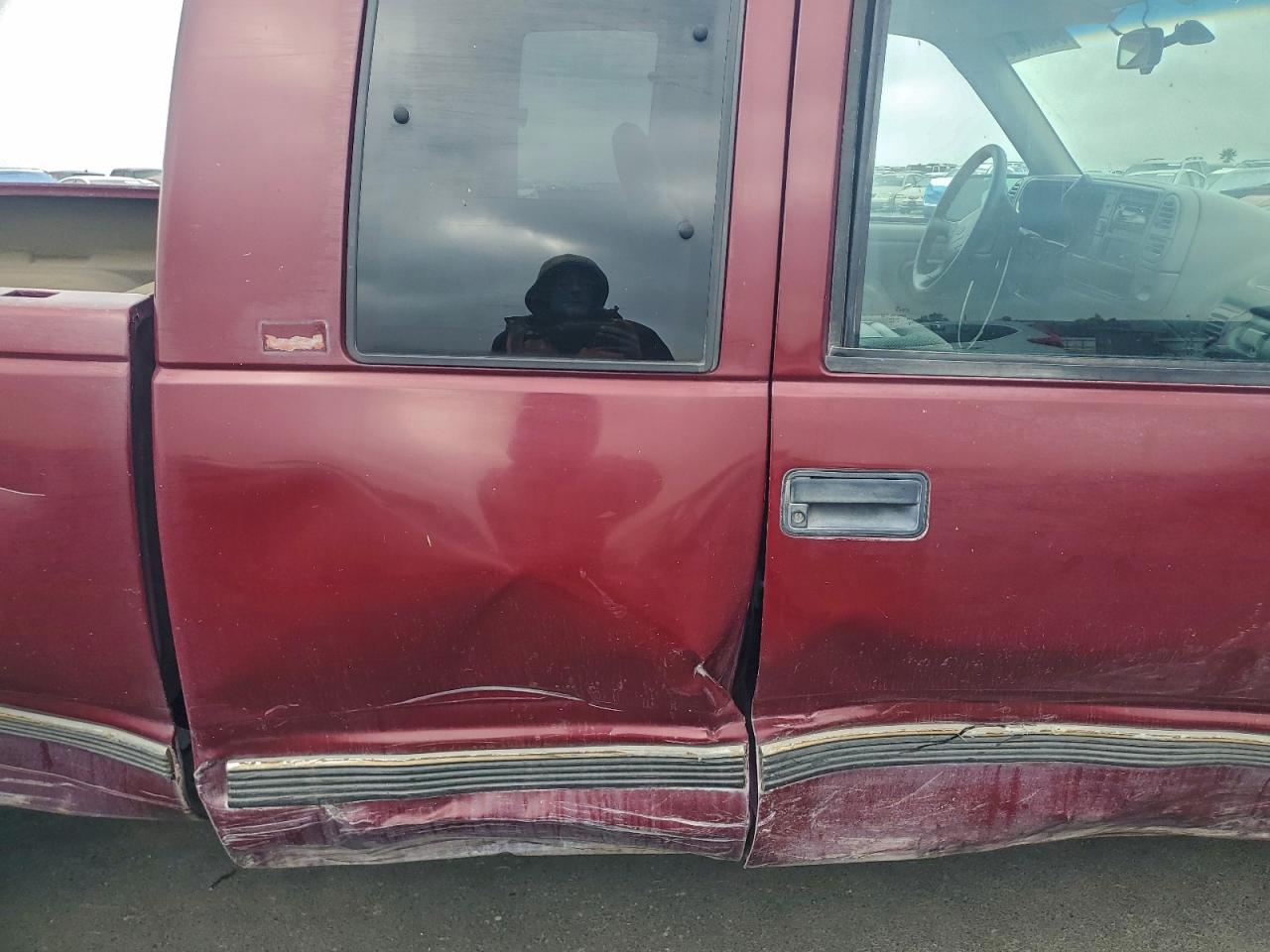 1996 Chevrolet Gmt-400 K1500 VIN: 1GCEK19R4TE215153 Lot: 94537825