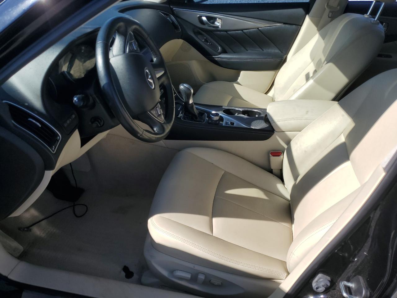 2016 Infiniti Q50 Premium VIN: JN1EV7APXGM301702 Lot: 92220915