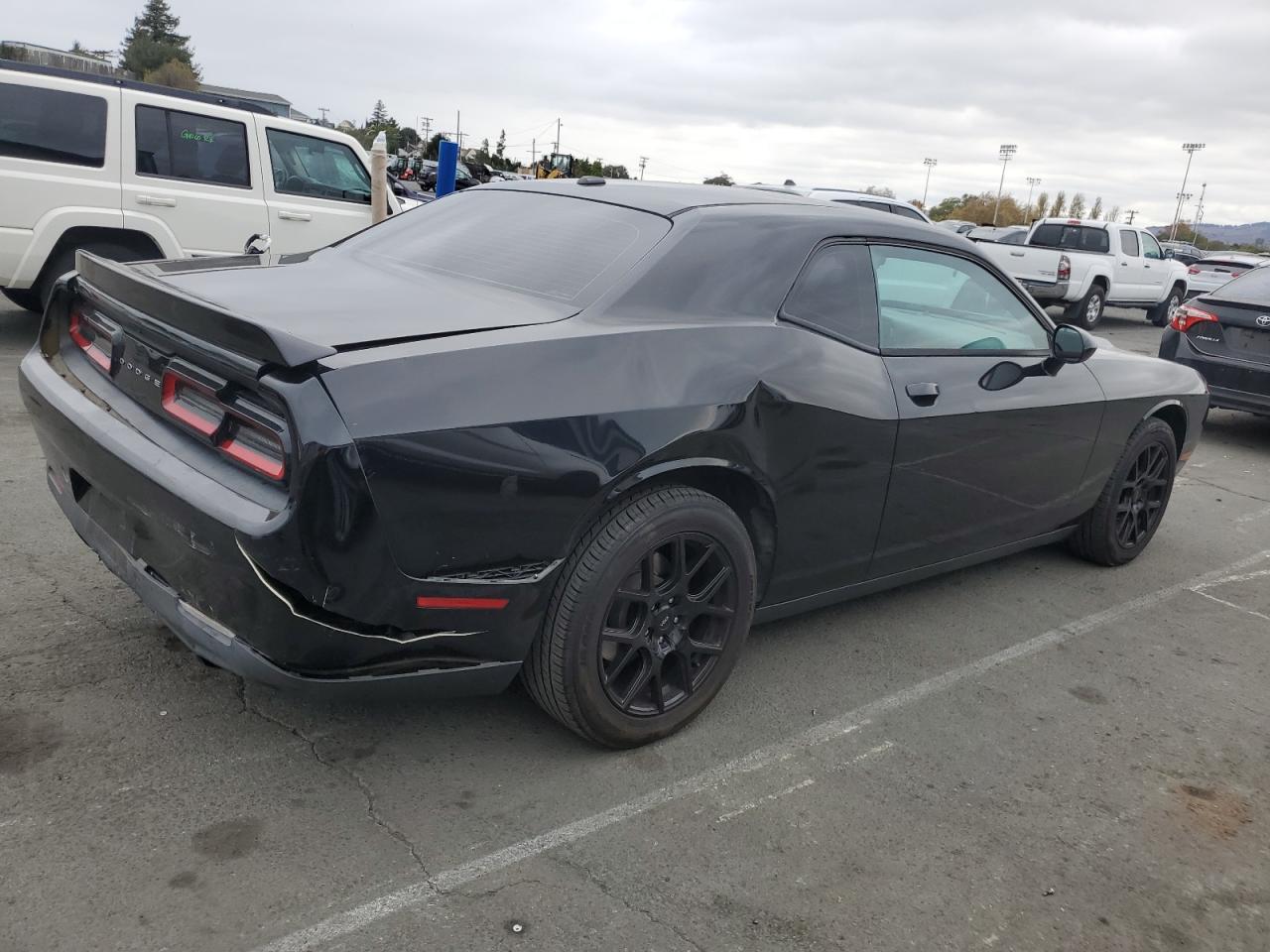 2015 Dodge Challenger Sxt VIN: 2C3CDZAG3FH839201 Lot: 92529845