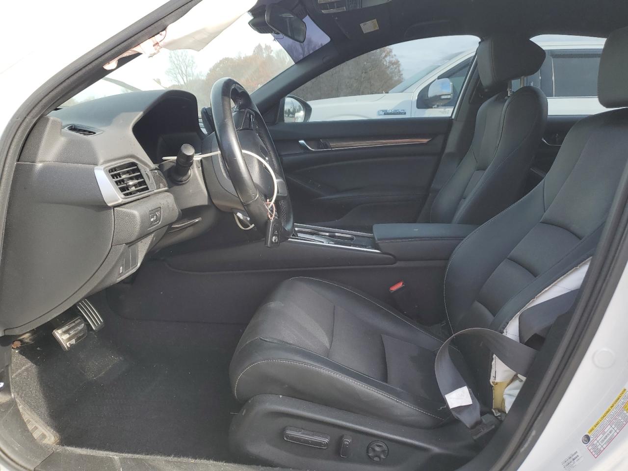 2022 Honda Accord Sport VIN: 1HGCV1F31NA049832 Lot: 93039485