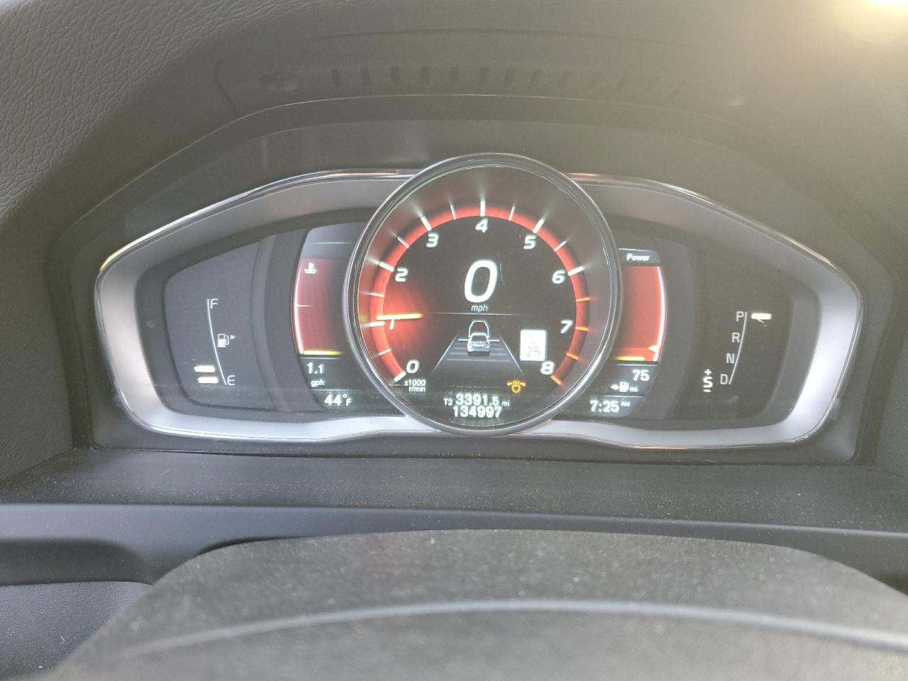 2015 Volvo S60 Platinum VIN: YV126MFM9F1358655 Lot: 92313895