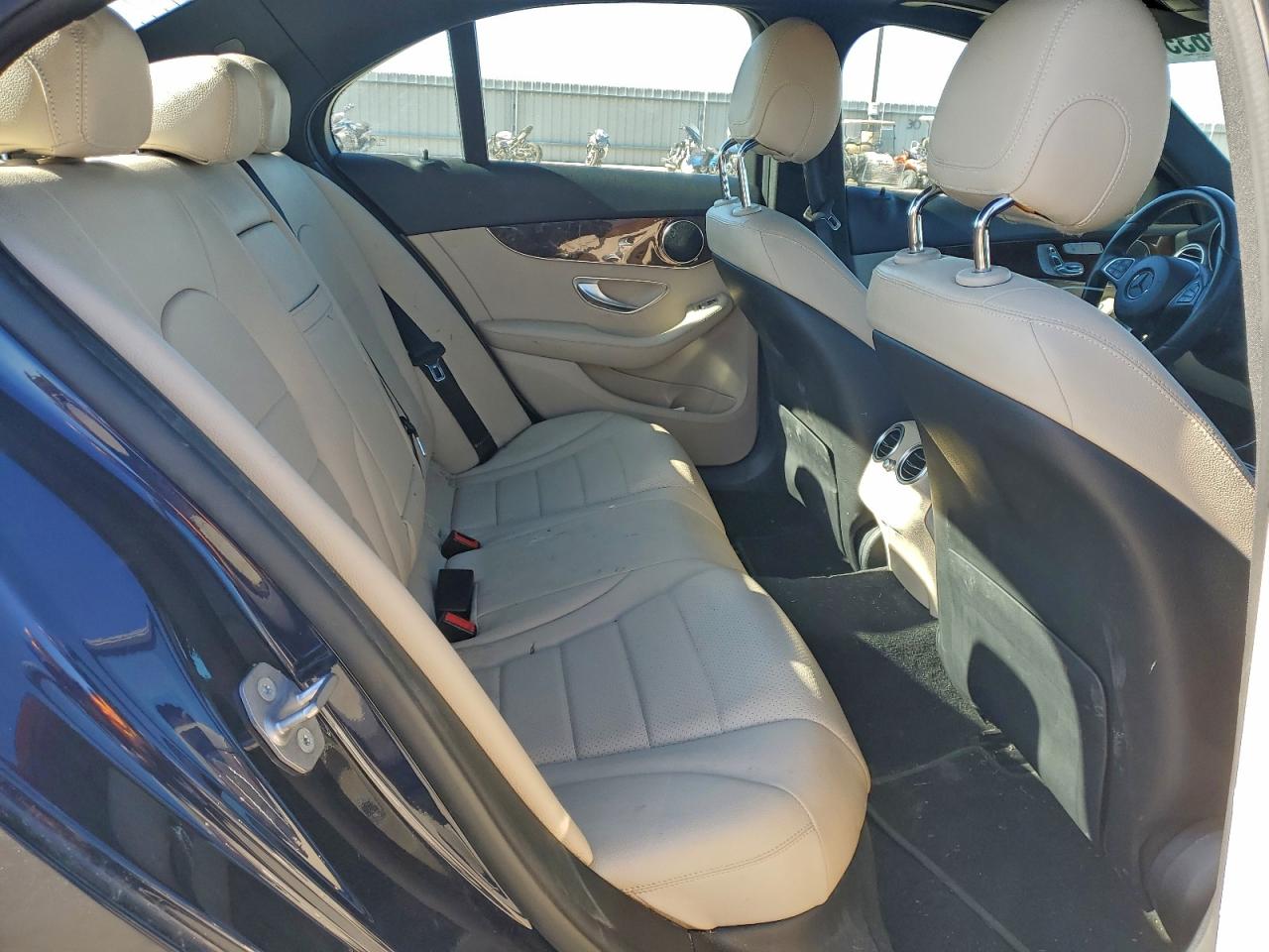 2018 Mercedes-Benz C 300 VIN: 55SWF4JB2JU247408 Lot: 91286355