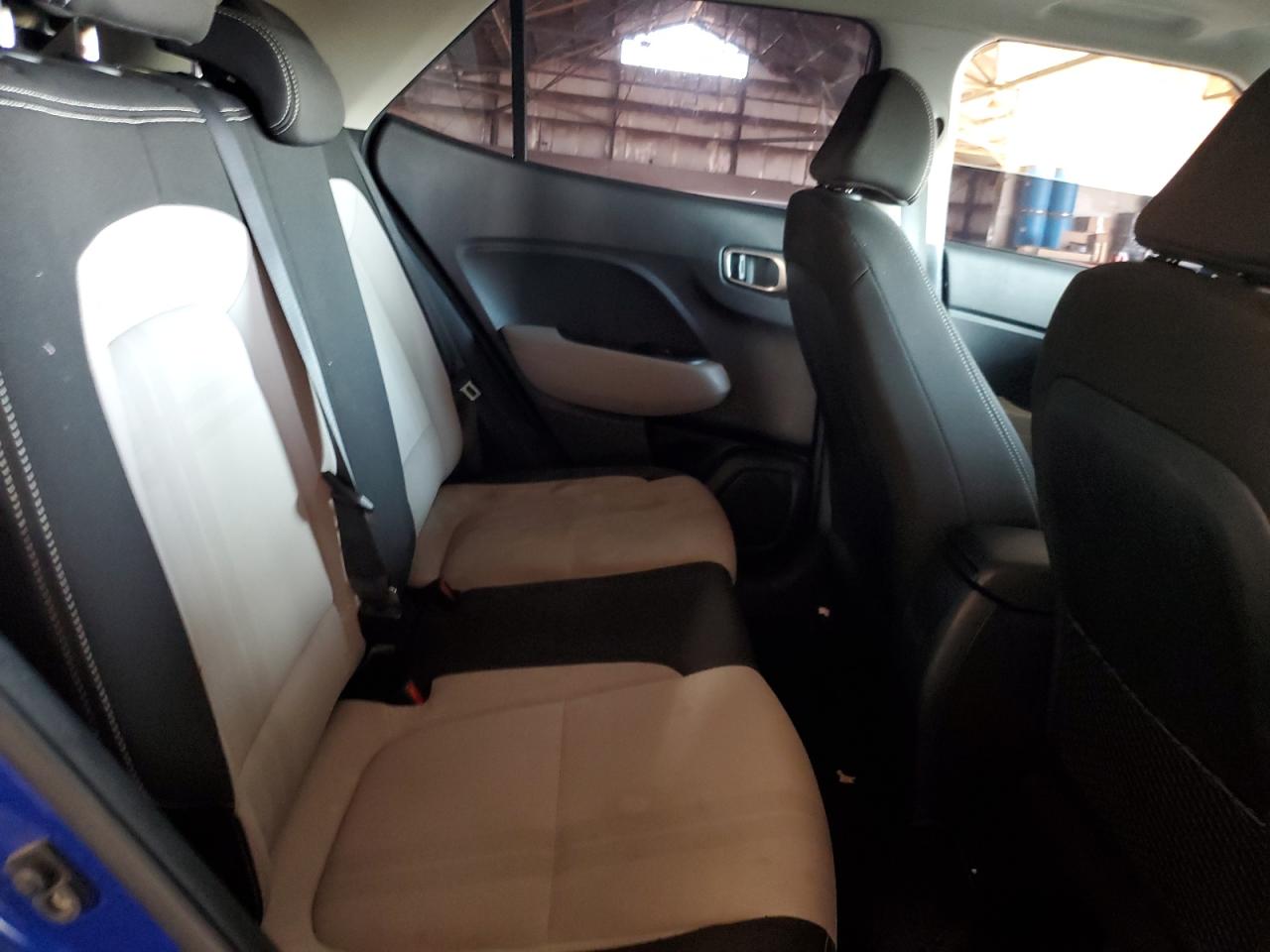 2023 Hyundai Venue Sel VIN: KMHRC8A34PU215935 Lot: 91357925