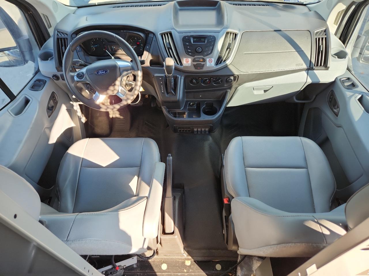 2017 Ford Transit T-250 VIN: 1FTYR2CM3HKB01911 Lot: 92471935