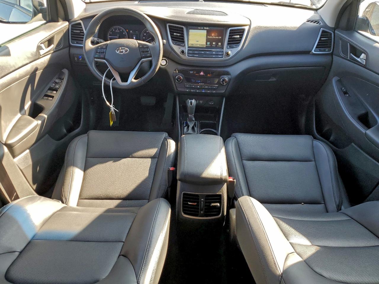 2016 Hyundai Tucson Limited VIN: KM8J33A23GU211012 Lot: 94043875