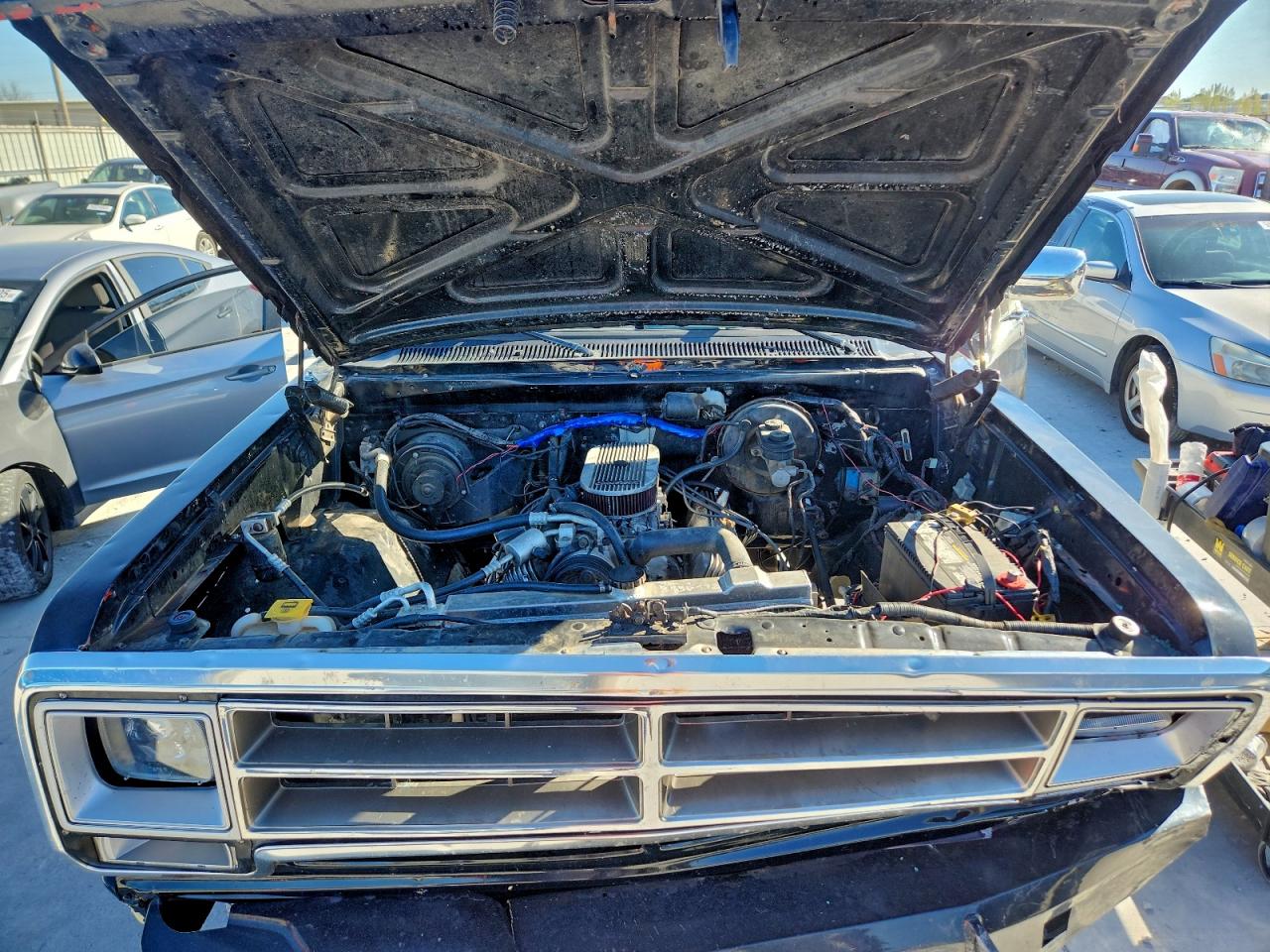 1986 Dodge Ramcharger Aw-100 VIN: 3B4GW12WXGM617334 Lot: 94492535