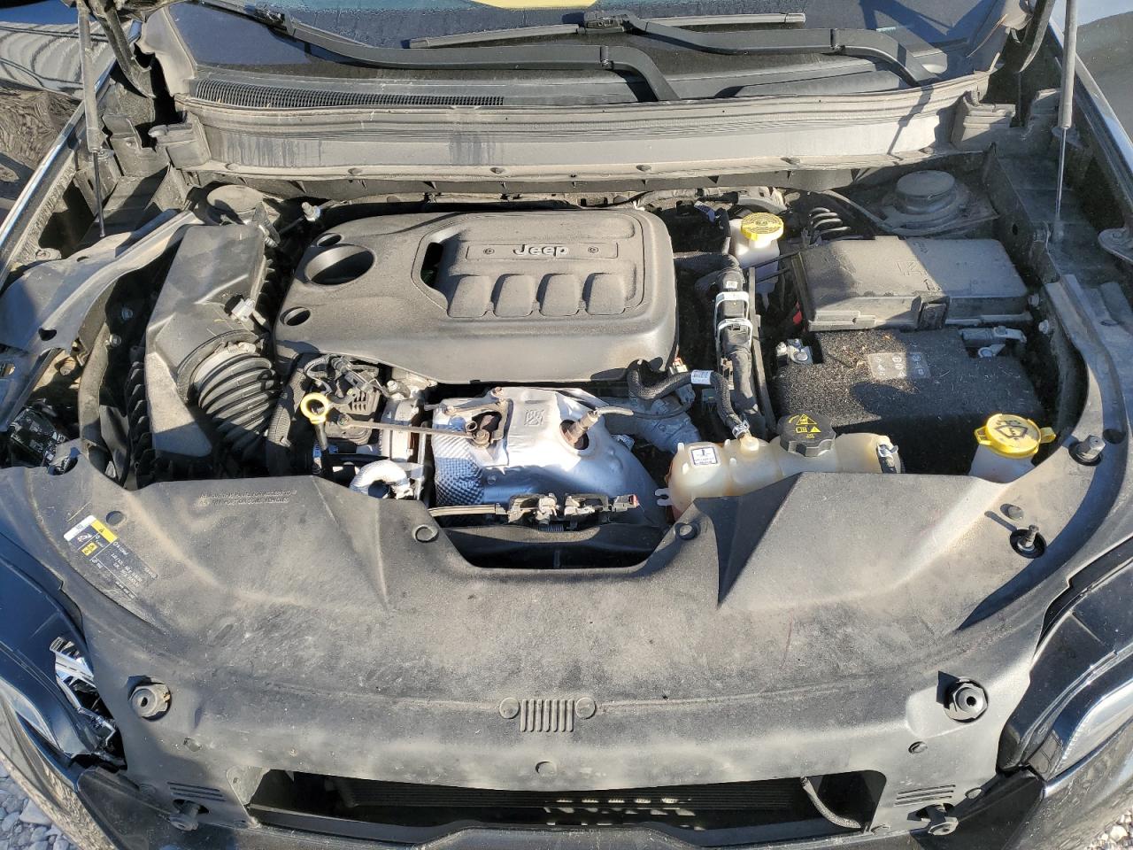 2019 Jeep Cherokee Limited VIN: 1C4PJMDN8KD208079 Lot: 92671335