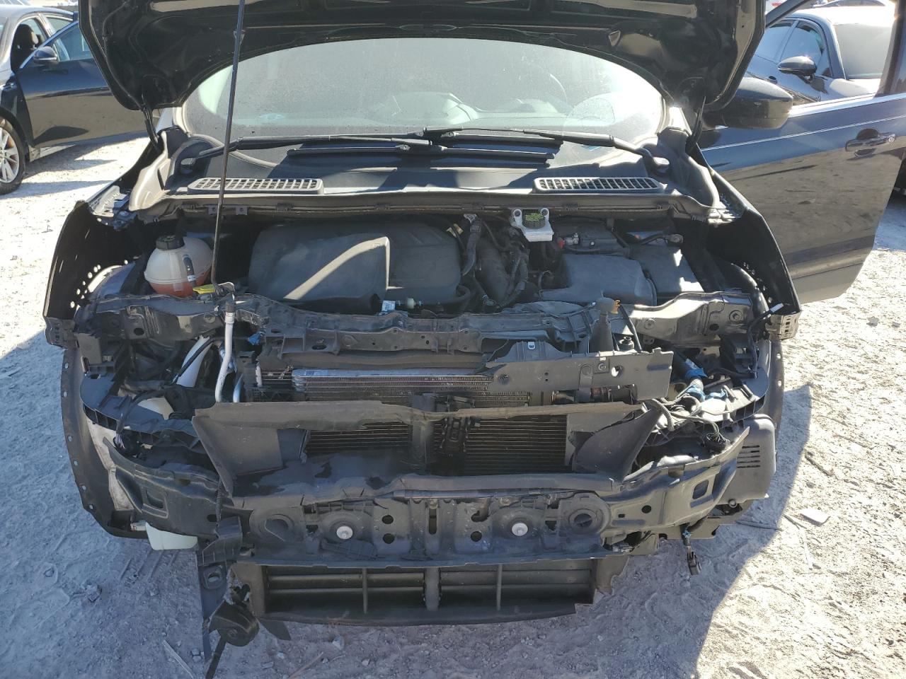 2018 Ford Escape Se VIN: 1FMCU0GD3JUA52772 Lot: 92889955