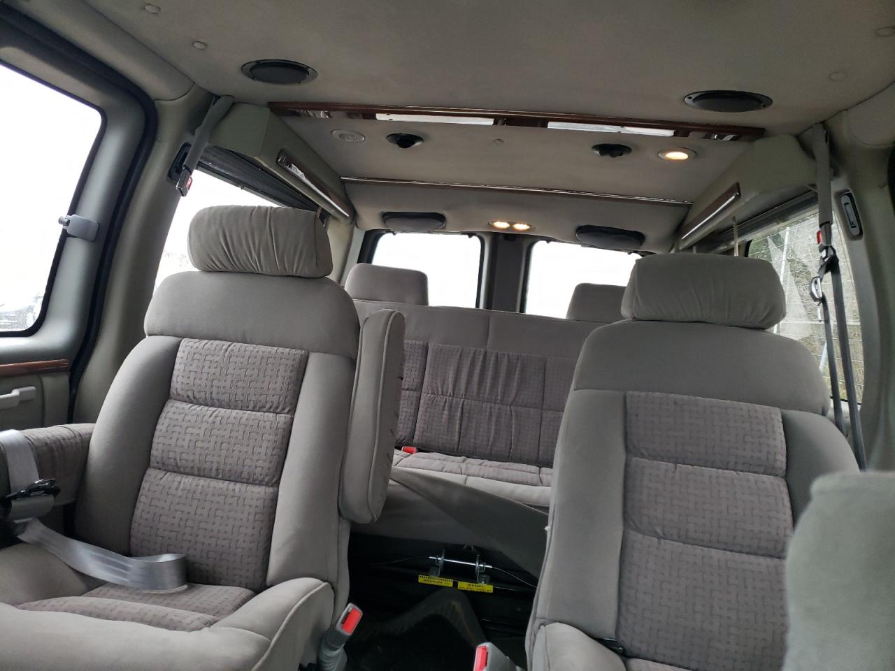 2004 GMC Savana Rv G1500 VIN: 1GDFG15TX41153446 Lot: 92921375