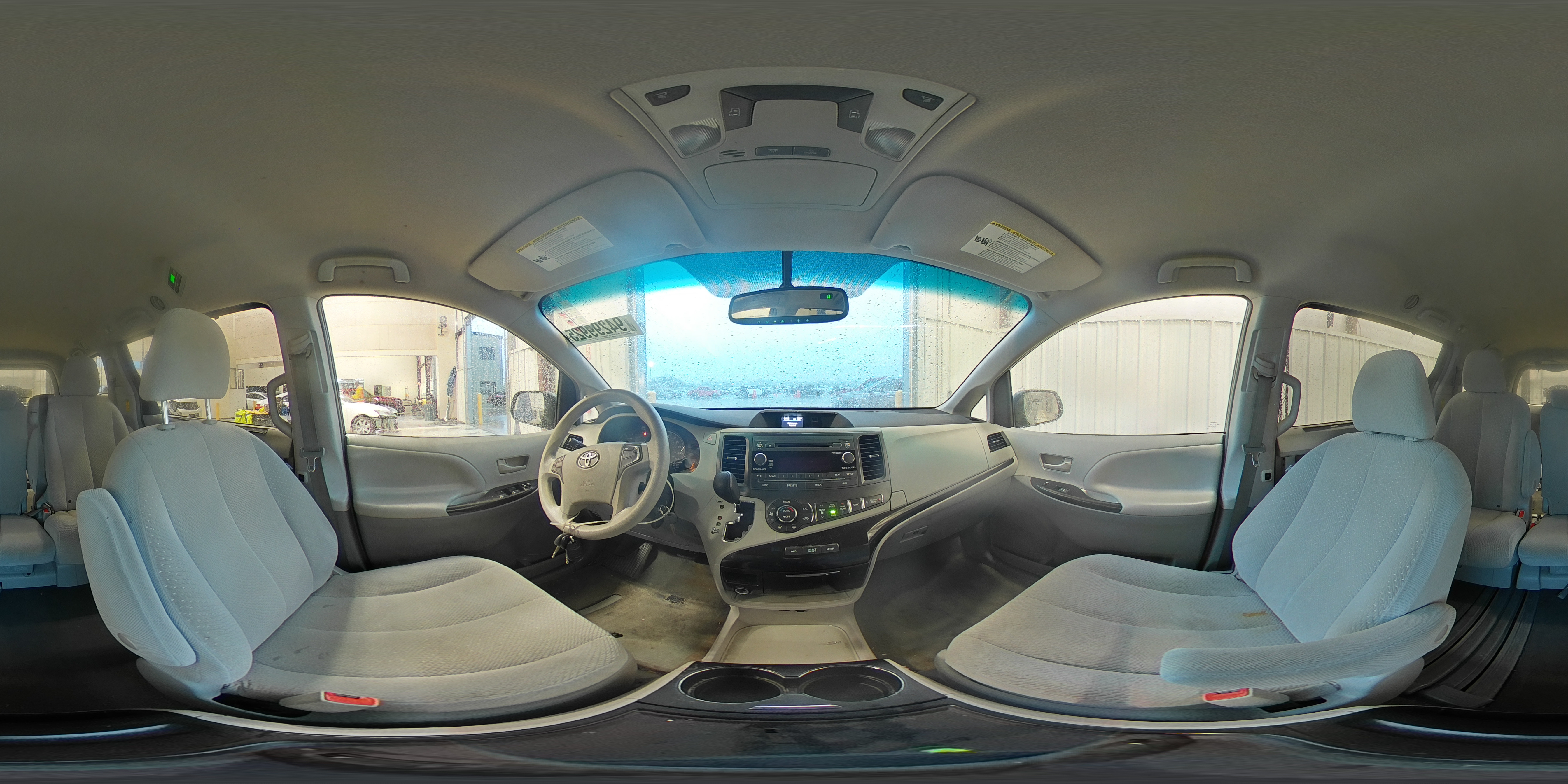 2014 Toyota Sienna Le VIN: 5TDKK3DC4ES517704 Lot: 94299925