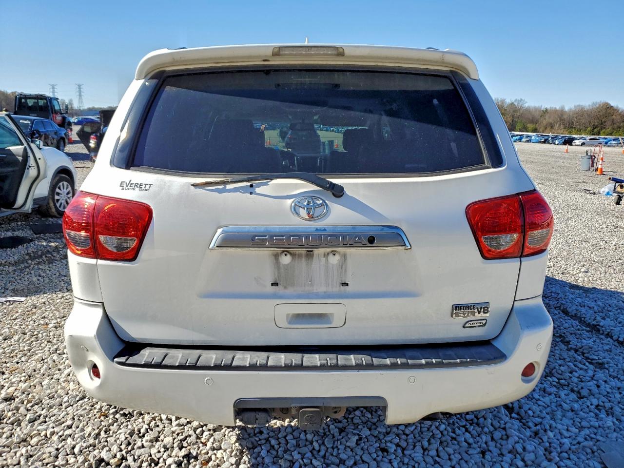 2011 Toyota Sequoia Platinum VIN: 5TDDW5G12BS043461 Lot: 94553895