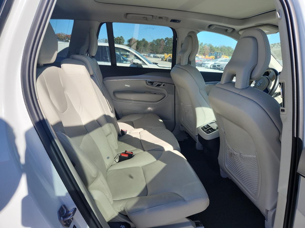 2022 Volvo Xc90 T5 Momentum VIN: YV4102PK4N1794488 Lot: 92701795
