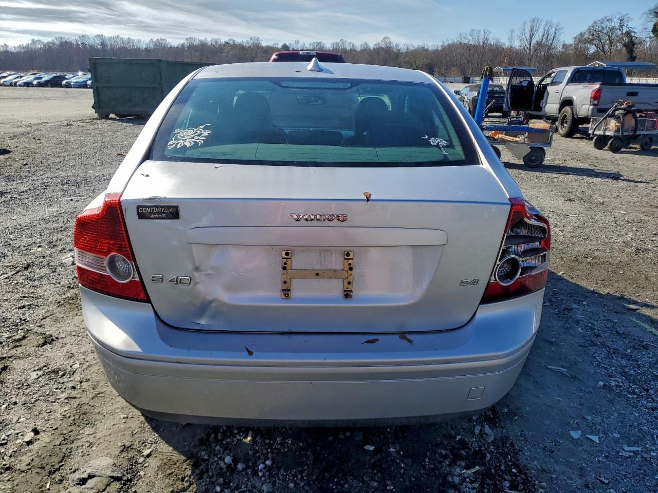 2005 Volvo S40 2.4I VIN: YV1MS382752088215 Lot: 94535645