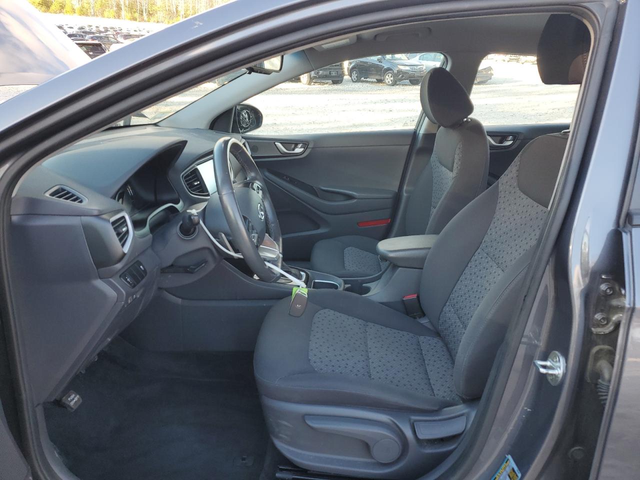 2019 Hyundai Ioniq VIN: KMHC65LD7KU181676 Lot: 92540325