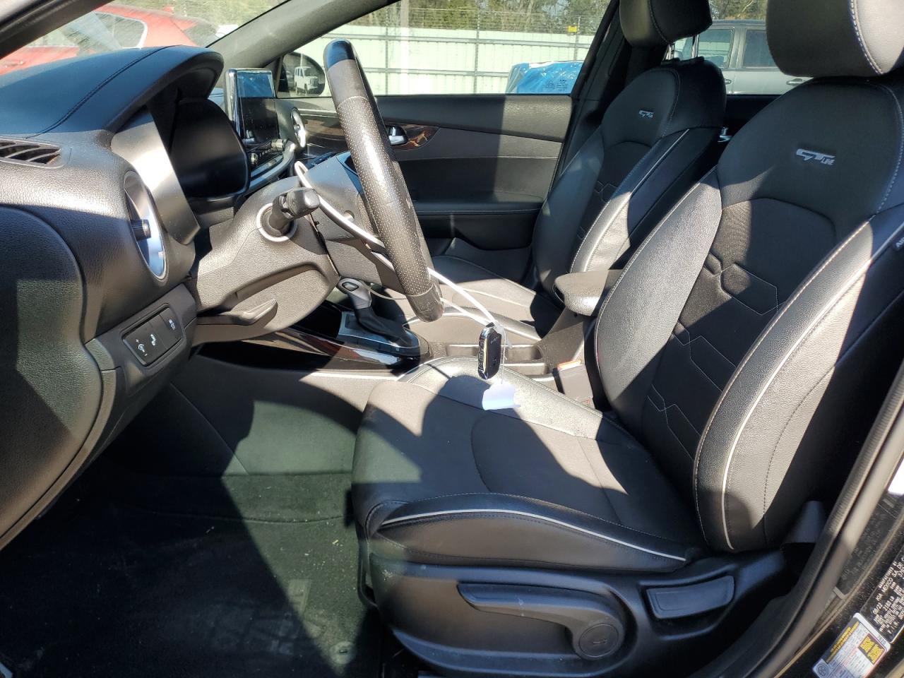 2023 Kia Forte Gt Line VIN: 3KPF54AD0PE530734 Lot: 91430685