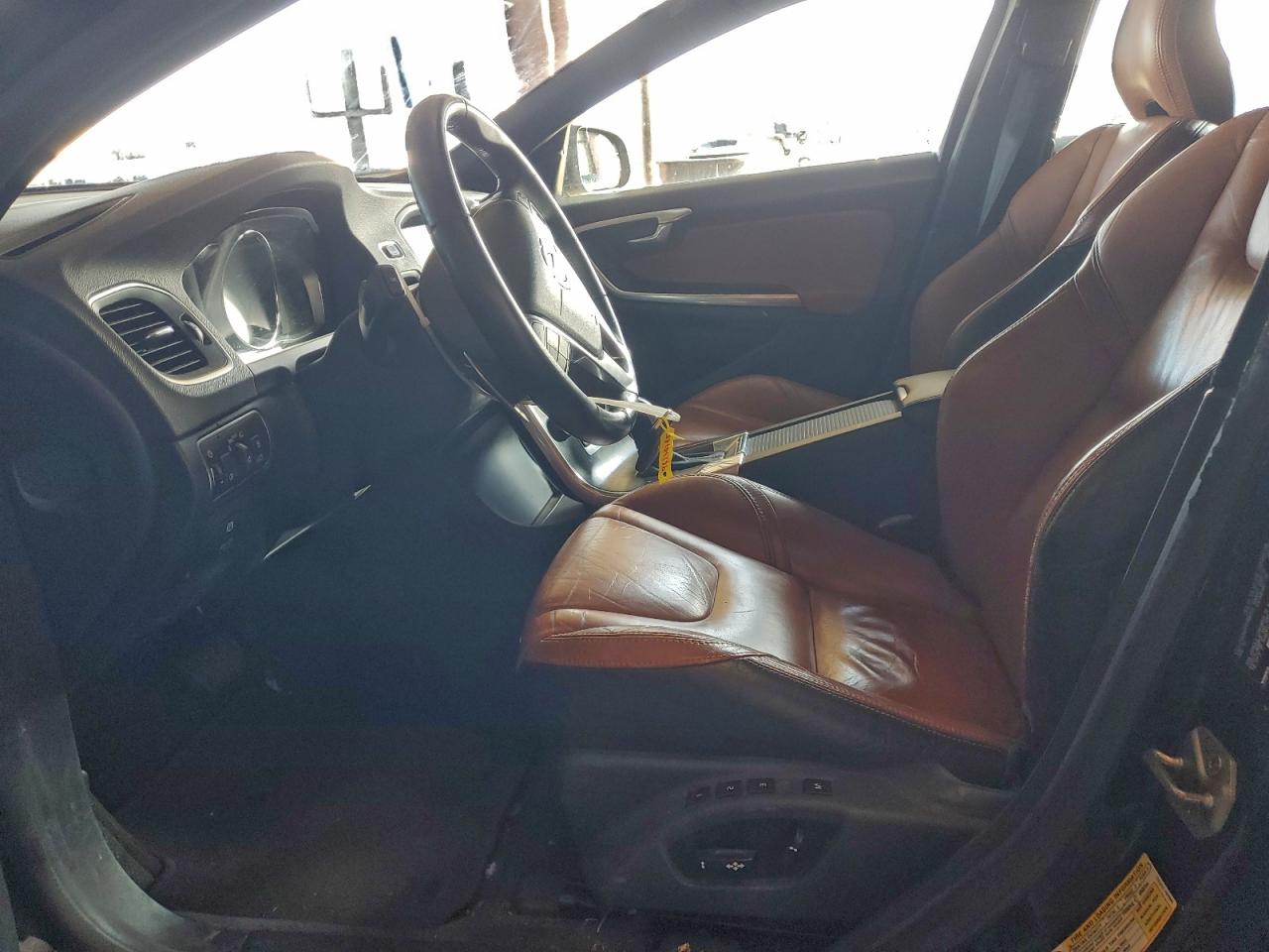 2015 Volvo V60 Premier VIN: YV126MEB7F1186254 Lot: 94274745