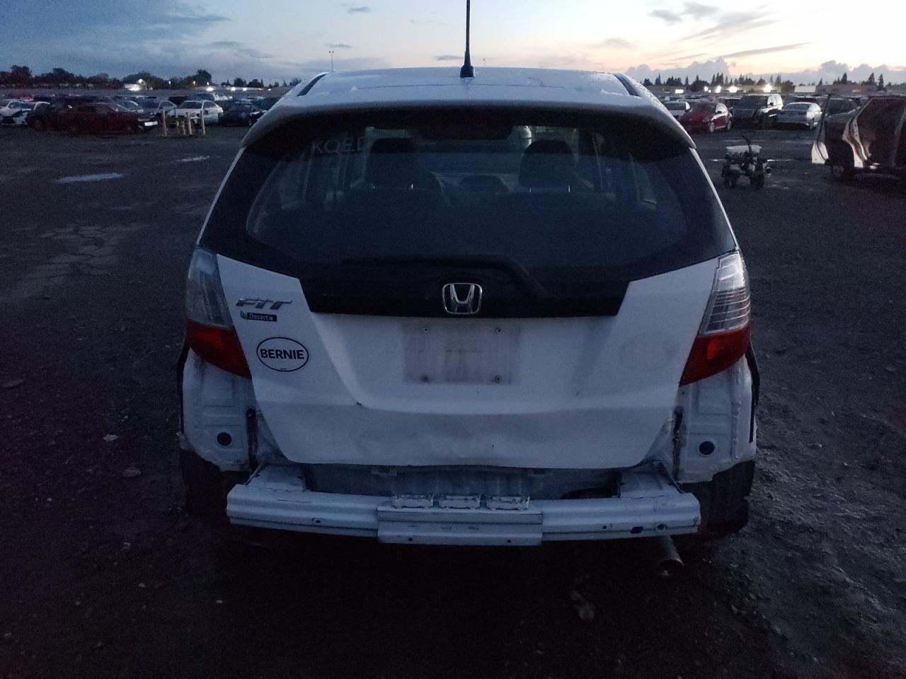 2010 Honda Fit Sport VIN: JHMGE8G44AC039910 Lot: 93498075