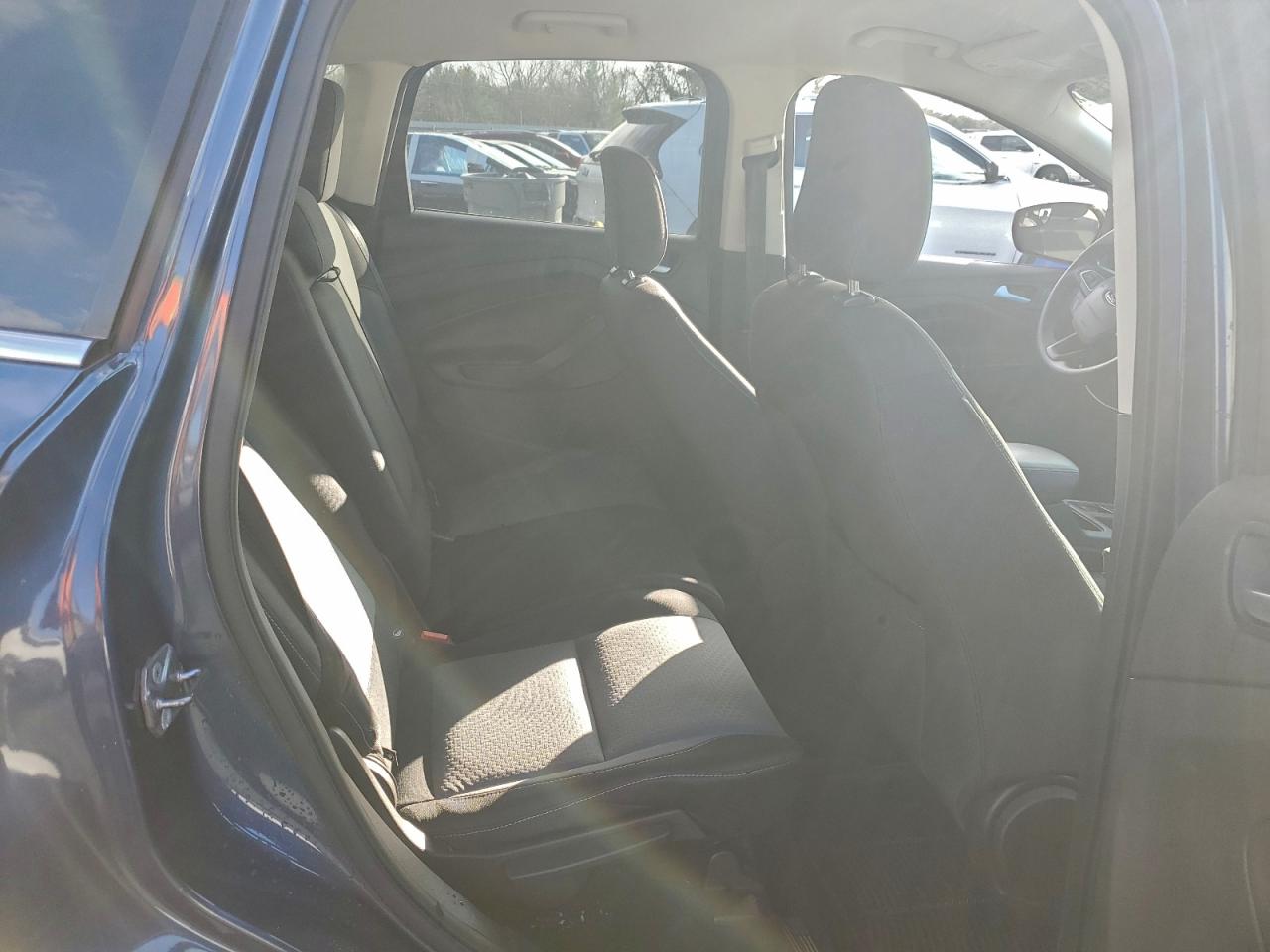 2018 Ford Escape Se VIN: 1FMCU0GDXJUA89656 Lot: 94847155