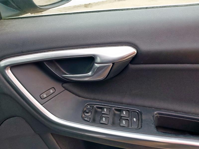 2012 VOLVO V60 D4 [163] R DESIGN NAV 5DR