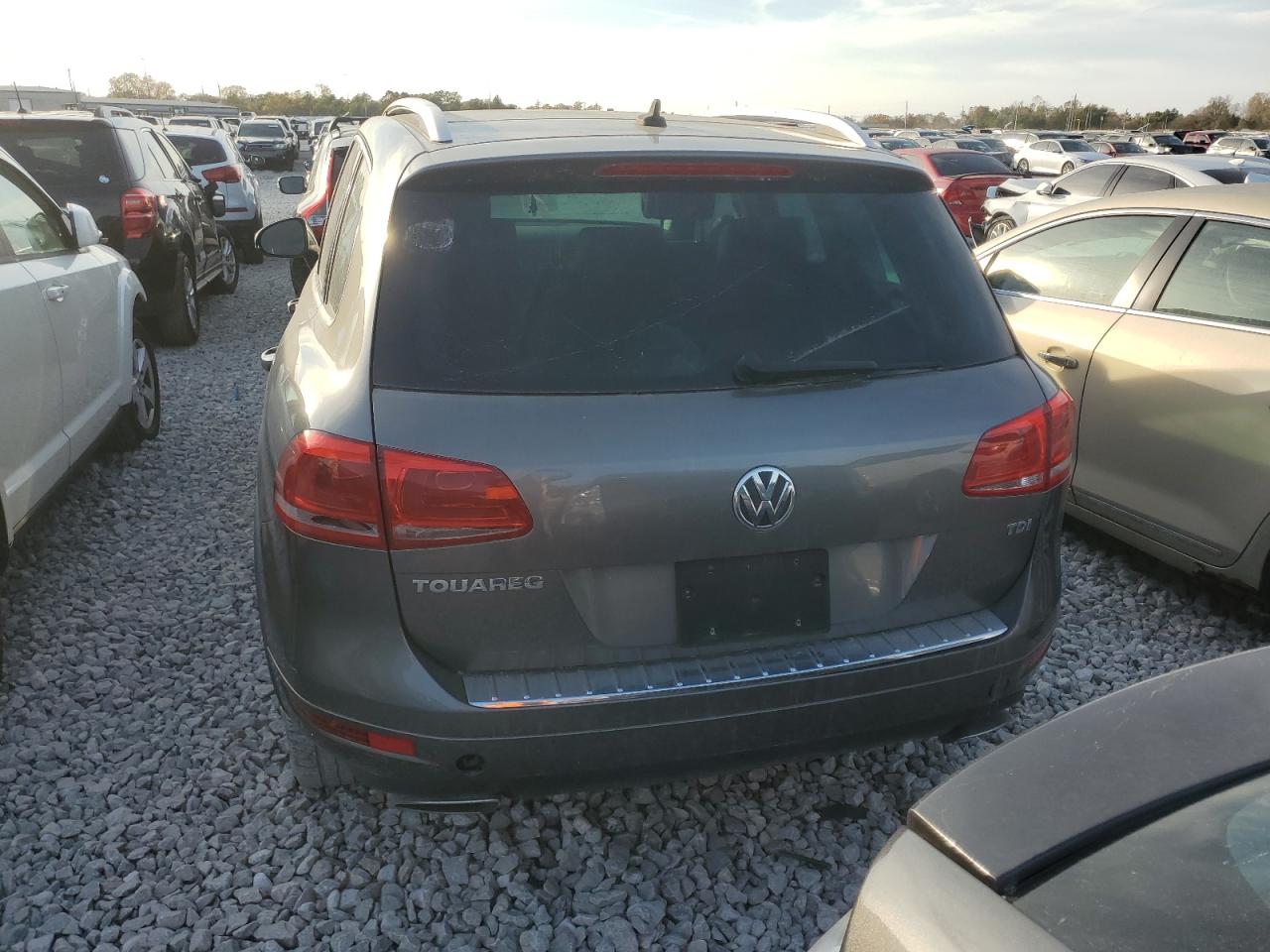 2013 Volkswagen Touareg V6 Tdi VIN: WVGEP9BP8DD006722 Lot: 91193645