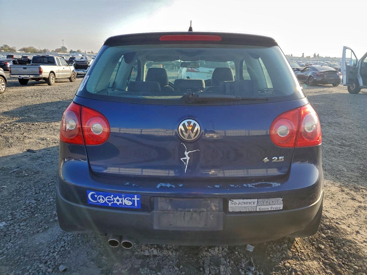 2008 Volkswagen Rabbit VIN: WVWBB71K98W011485 Lot: 94217045