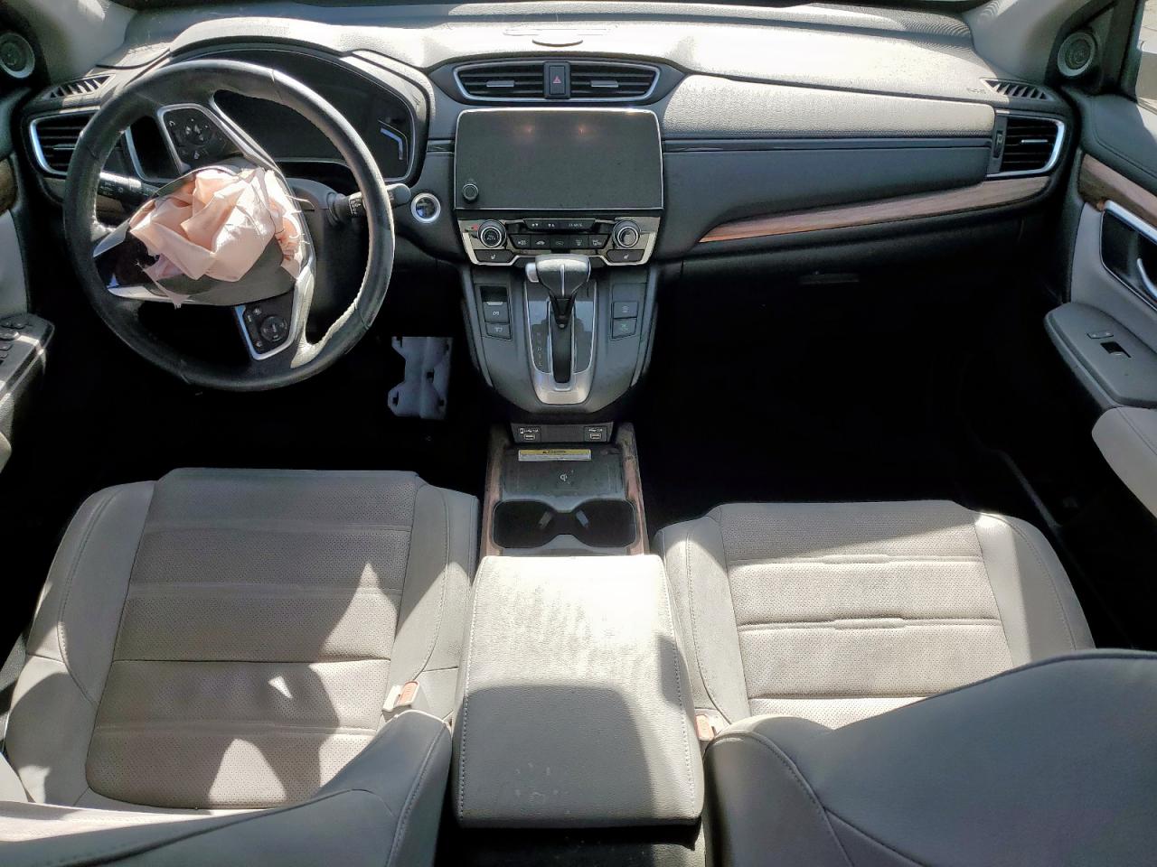 2022 Honda Cr-V Touring VIN: 2HKRW2H96NH666777 Lot: 92039555