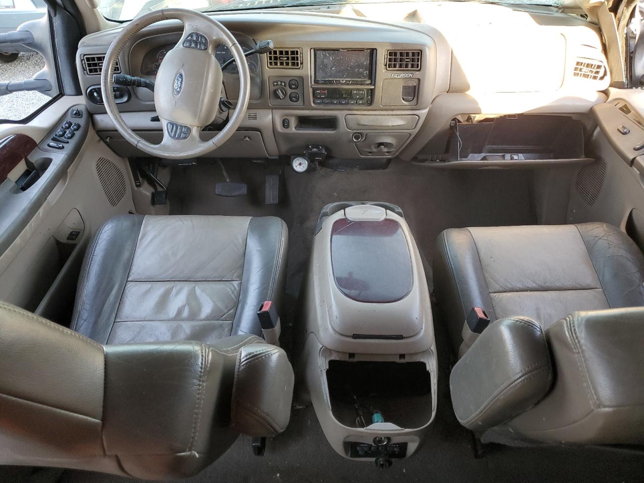 2004 Ford Excursion Eddie Bauer VIN: 1FMSU45PX4EB83535 Lot: 92082325