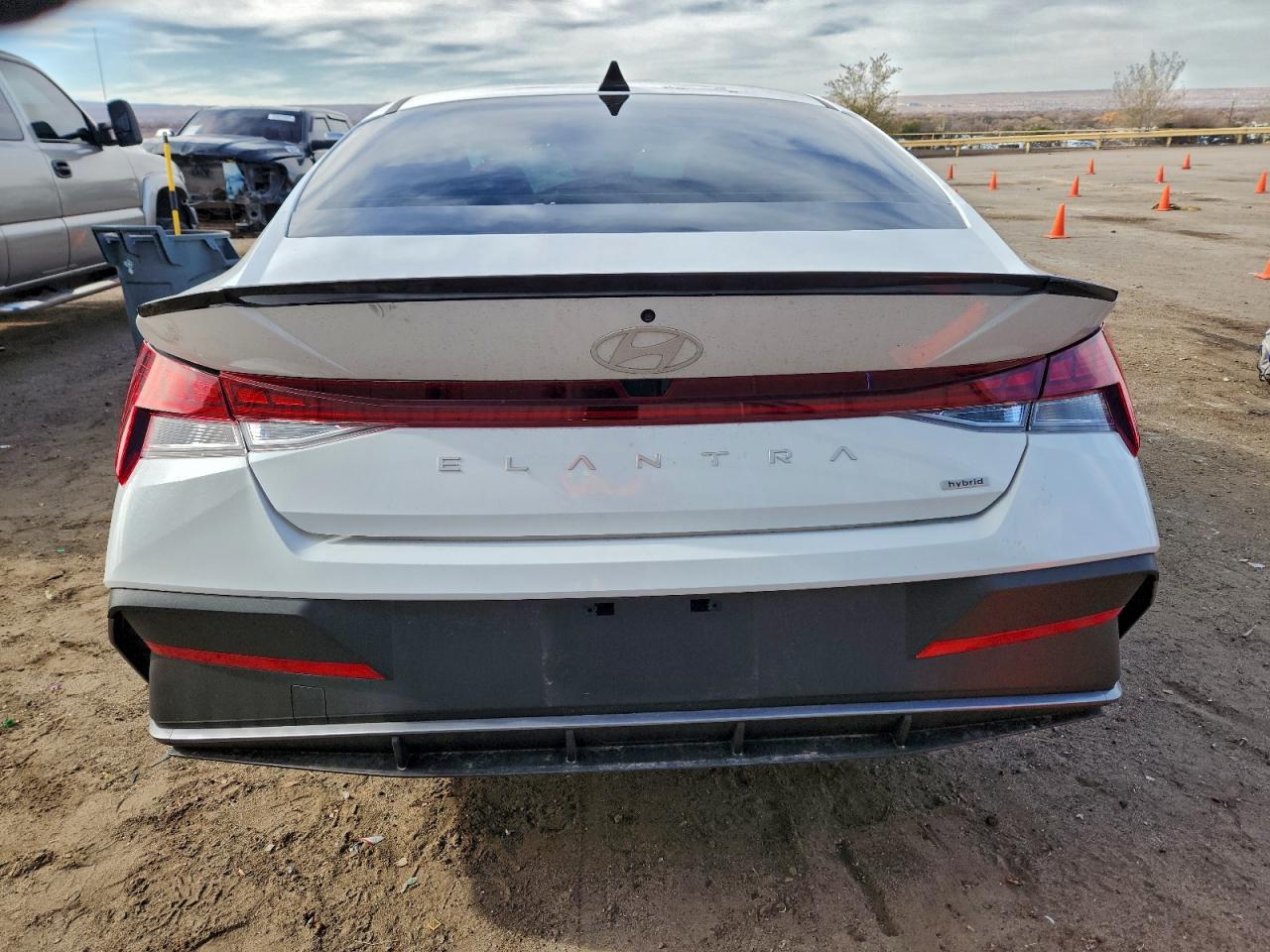 2025 Hyundai Elantra Blue VIN: KMHLM4DJ3SU144645 Lot: 92765015