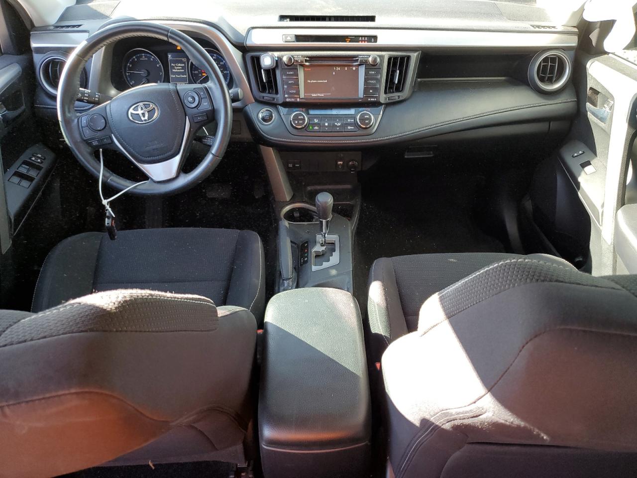 2018 Toyota Rav4 Adventure VIN: 2T3RFREV8JW764772 Lot: 92761845