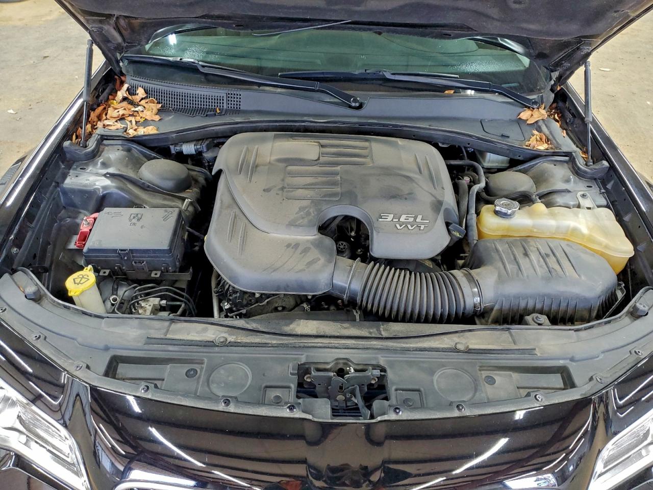 2018 Chrysler 300 Touring VIN: 2C3CCAAG5JH320339 Lot: 93688355