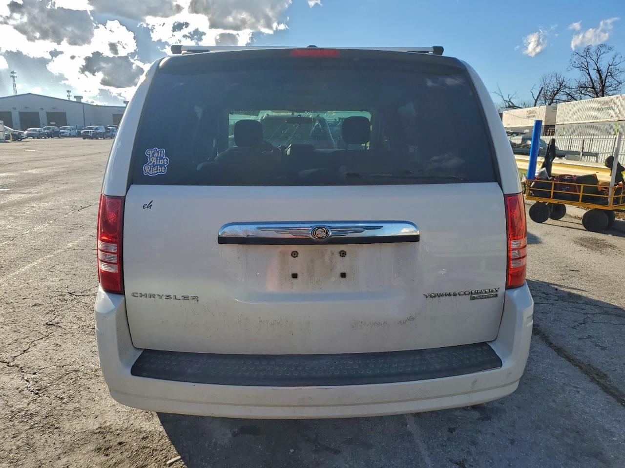 2010 Chrysler Town & Country Touring VIN: 2A4RR5D1XAR209051 Lot: 93623285