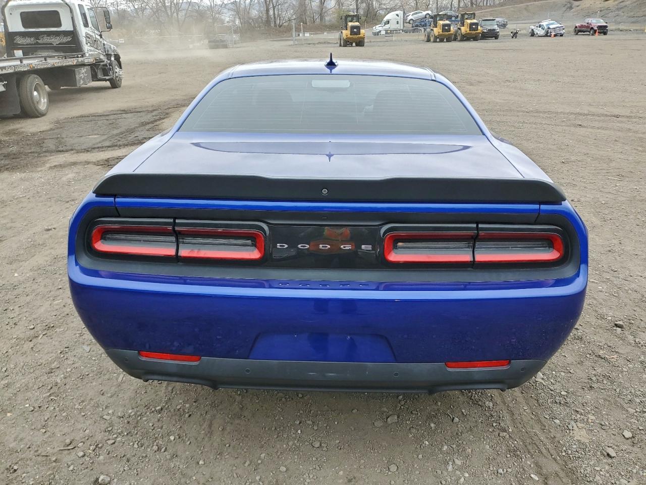 2018 Dodge Challenger R/T 392 VIN: 2C3CDZFJ9JH279567 Lot: 94215665