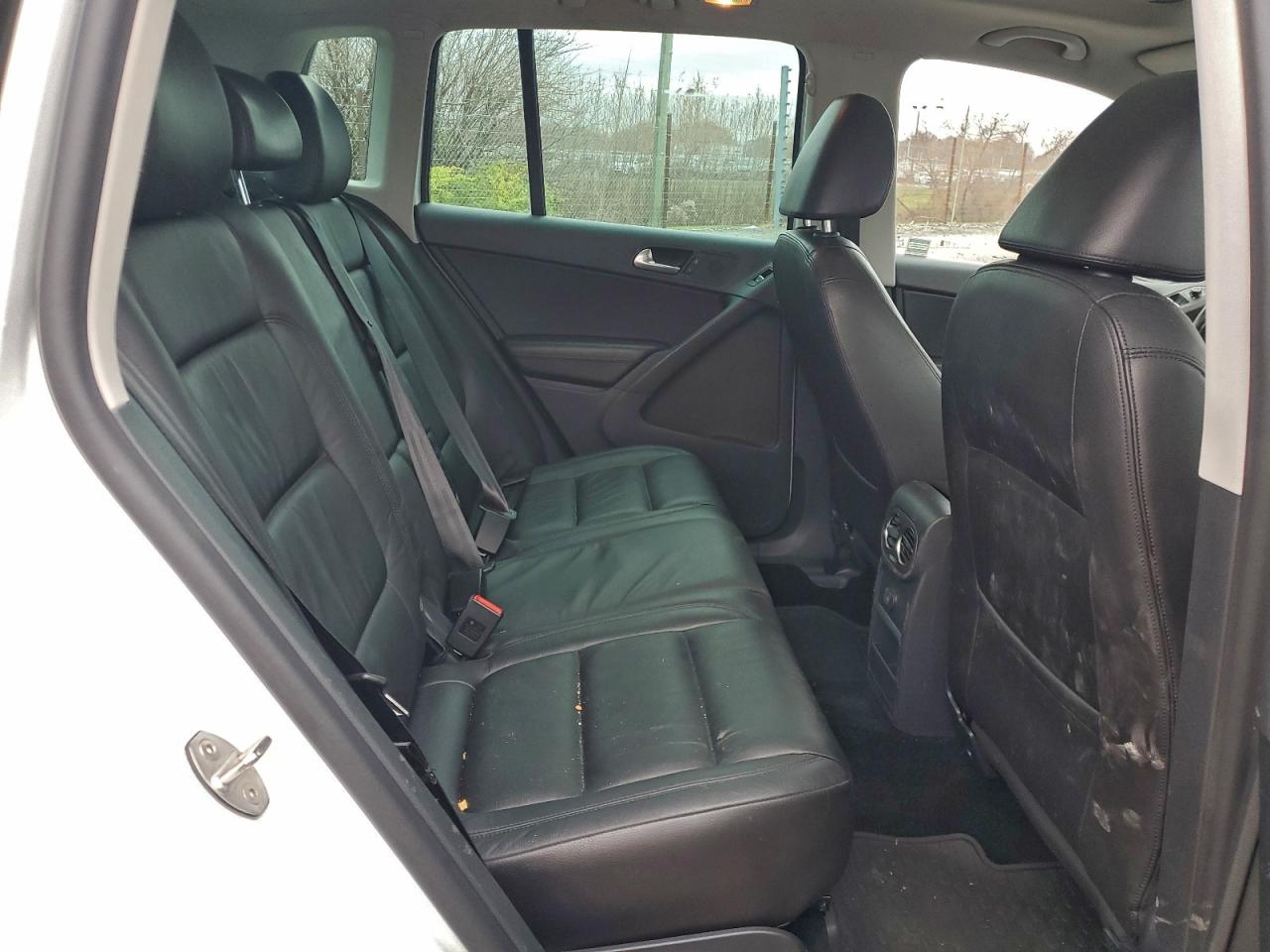 2017 Volkswagen Tiguan Sport VIN: WVGUV7AX1HK024441 Lot: 94489485