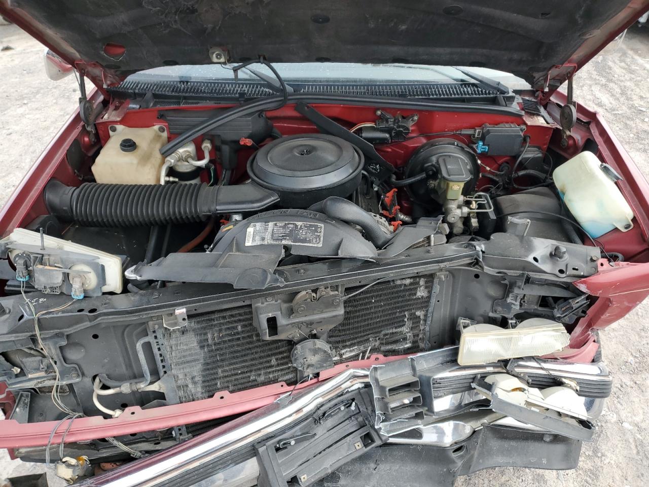 1990 Chevrolet Gmt-400 C1500 VIN: 1GCDC14H8LZ261715 Lot: 92109145