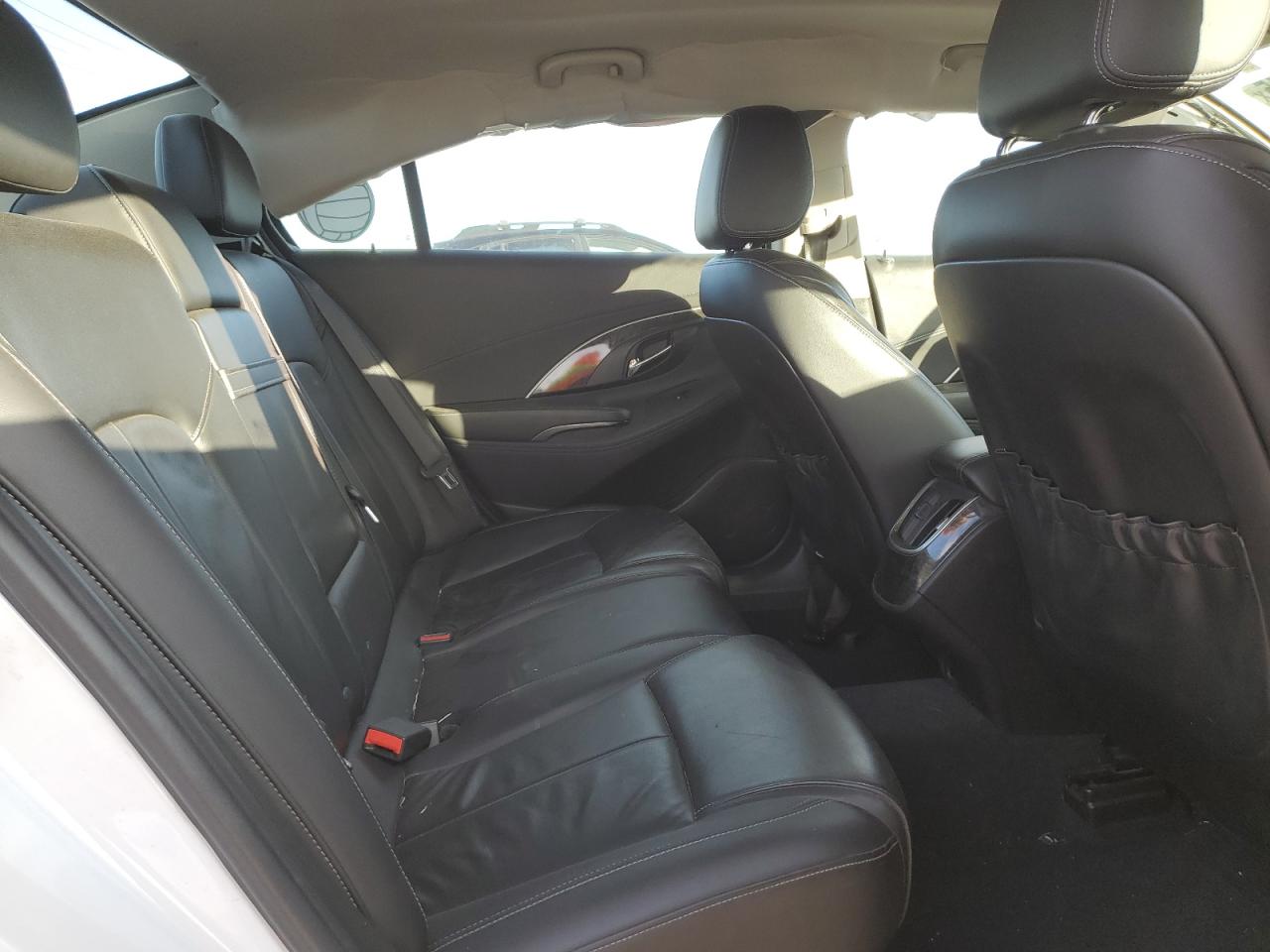 2016 Buick Lacrosse VIN: 1G4GB5G38GF137907 Lot: 92902915