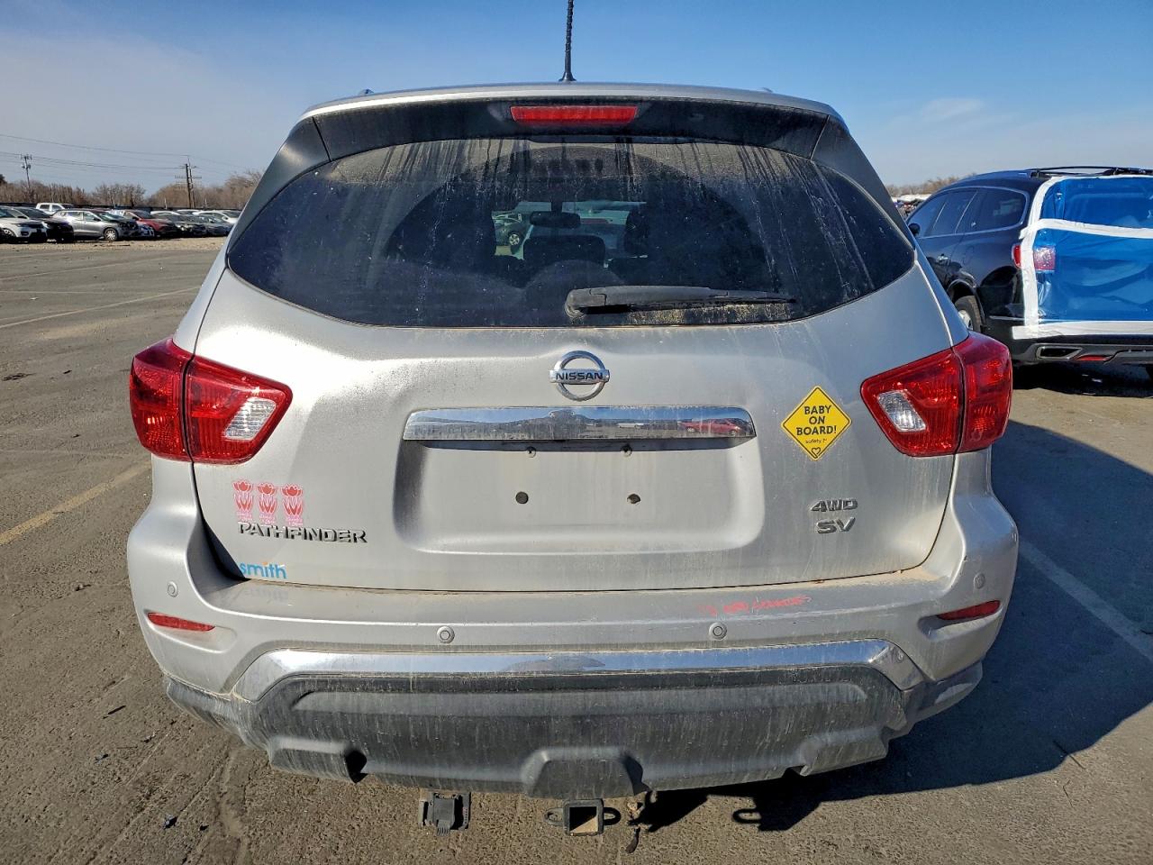 2018 Nissan Pathfinder S VIN: 5N1DR2MM6JC641763 Lot: 94498975