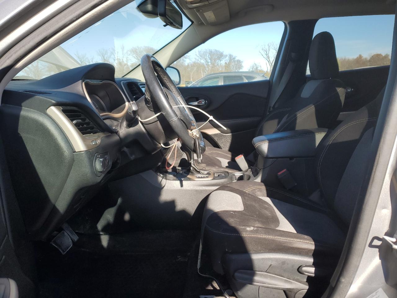 2017 Jeep Cherokee Sport VIN: 1C4PJMAB3HW636715 Lot: 91876465