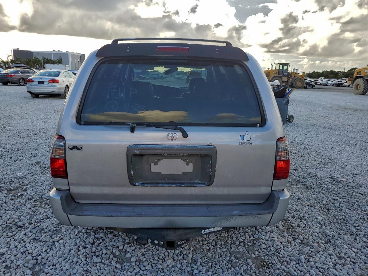 2000 Toyota 4Runner Limited VIN: JT3GN87R2Y0150419 Lot: 94664365