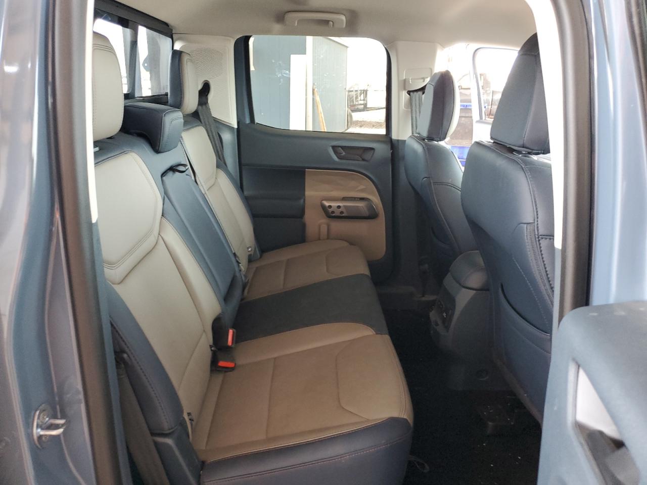 2025 Ford Maverick Lariat VIN: 3FTTW8S31SRA32394 Lot: 92094265