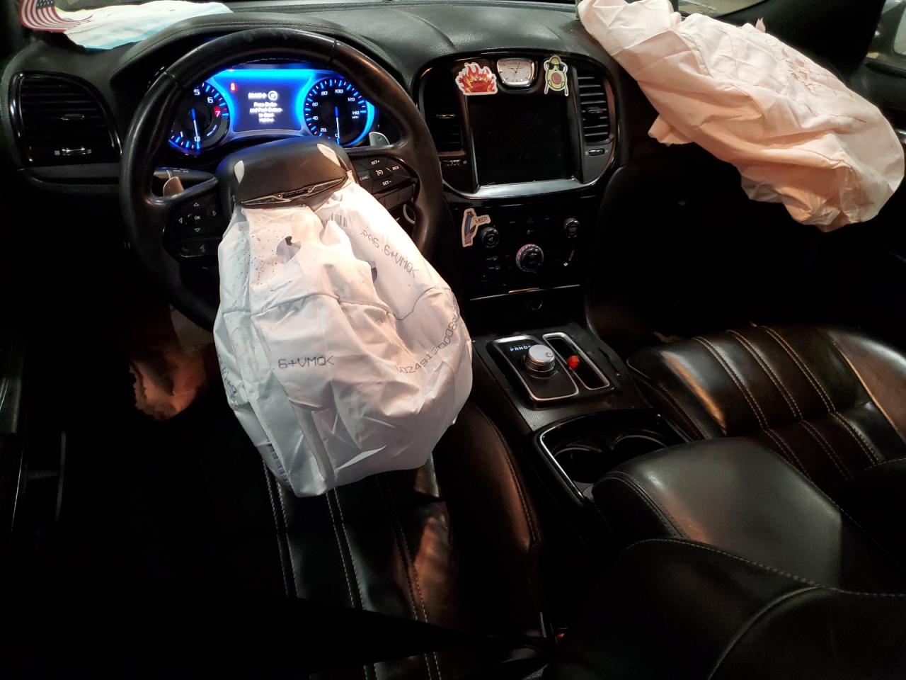 2015 Chrysler 300 S VIN: 2C3CCAGG2FH927183 Lot: 92384555