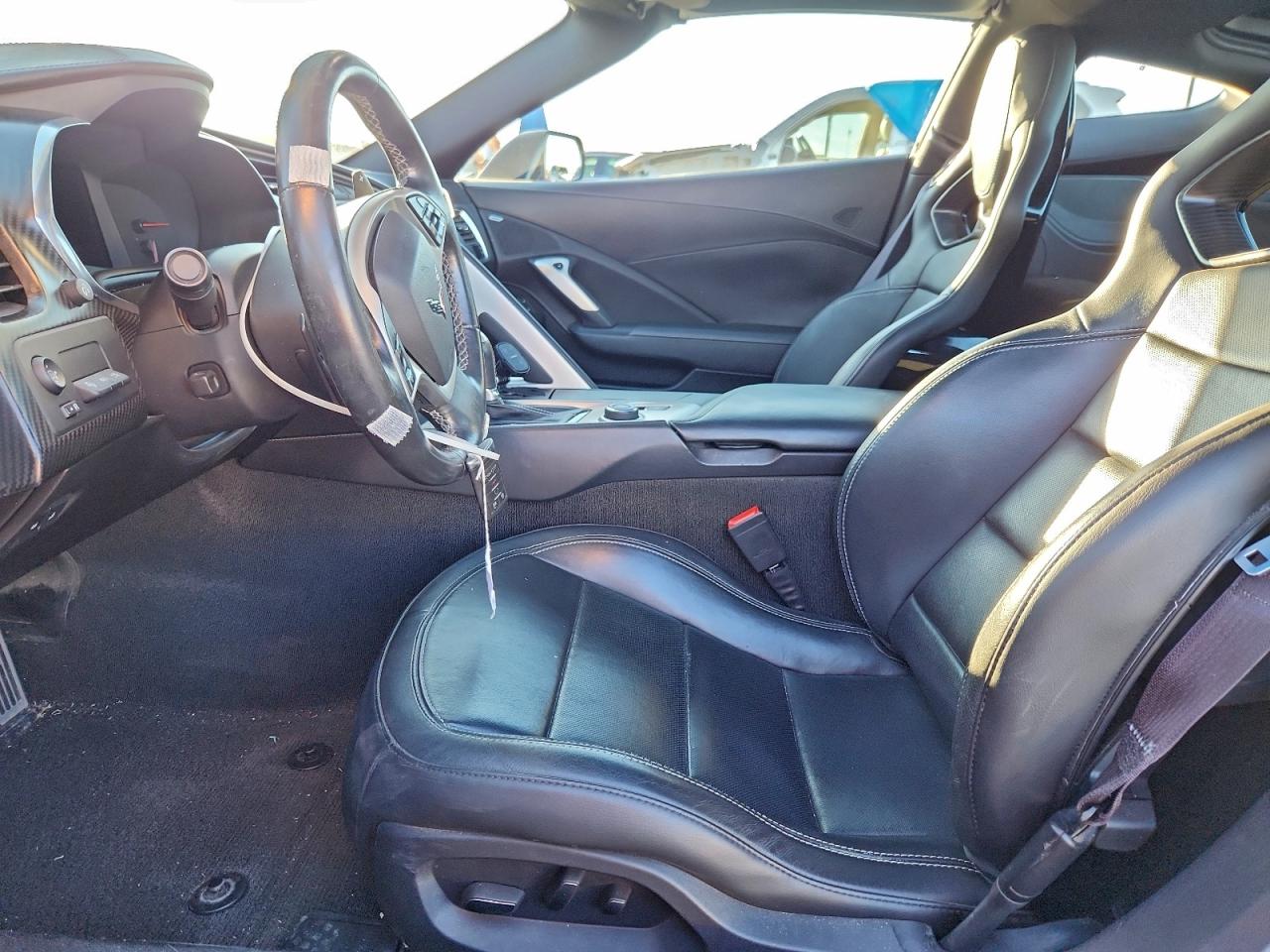 2014 Chevrolet Corvette Stingray Z51 3Lt VIN: 1G1YM2D70E5125920 Lot: 94083925