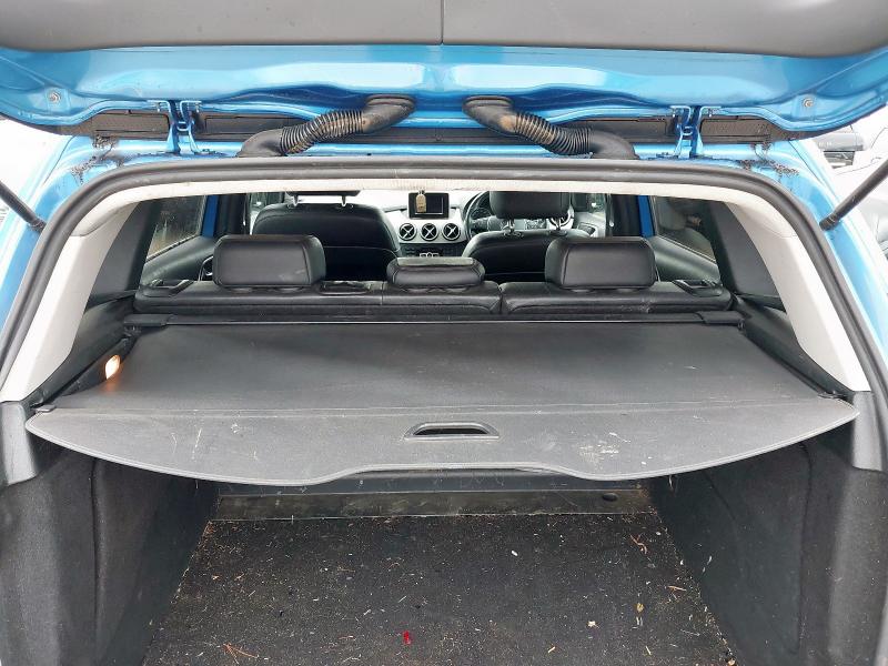 2013 MERCEDES-BENZ B CLASS B180 CDI BLUEEFFICIENCY SPORT 5DR AUTO