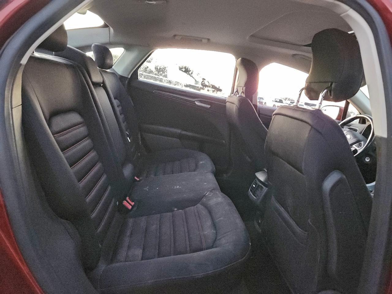 2014 Ford Fusion Se VIN: 3FA6P0H75ER392431 Lot: 93852475