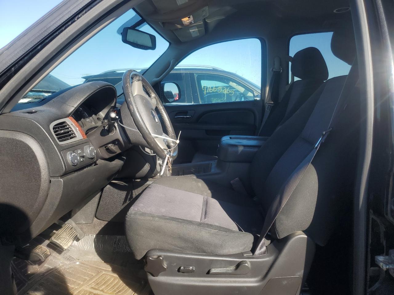 2013 GMC Yukon Sle VIN: 1GKS2AE0XDR319073 Lot: 91892655