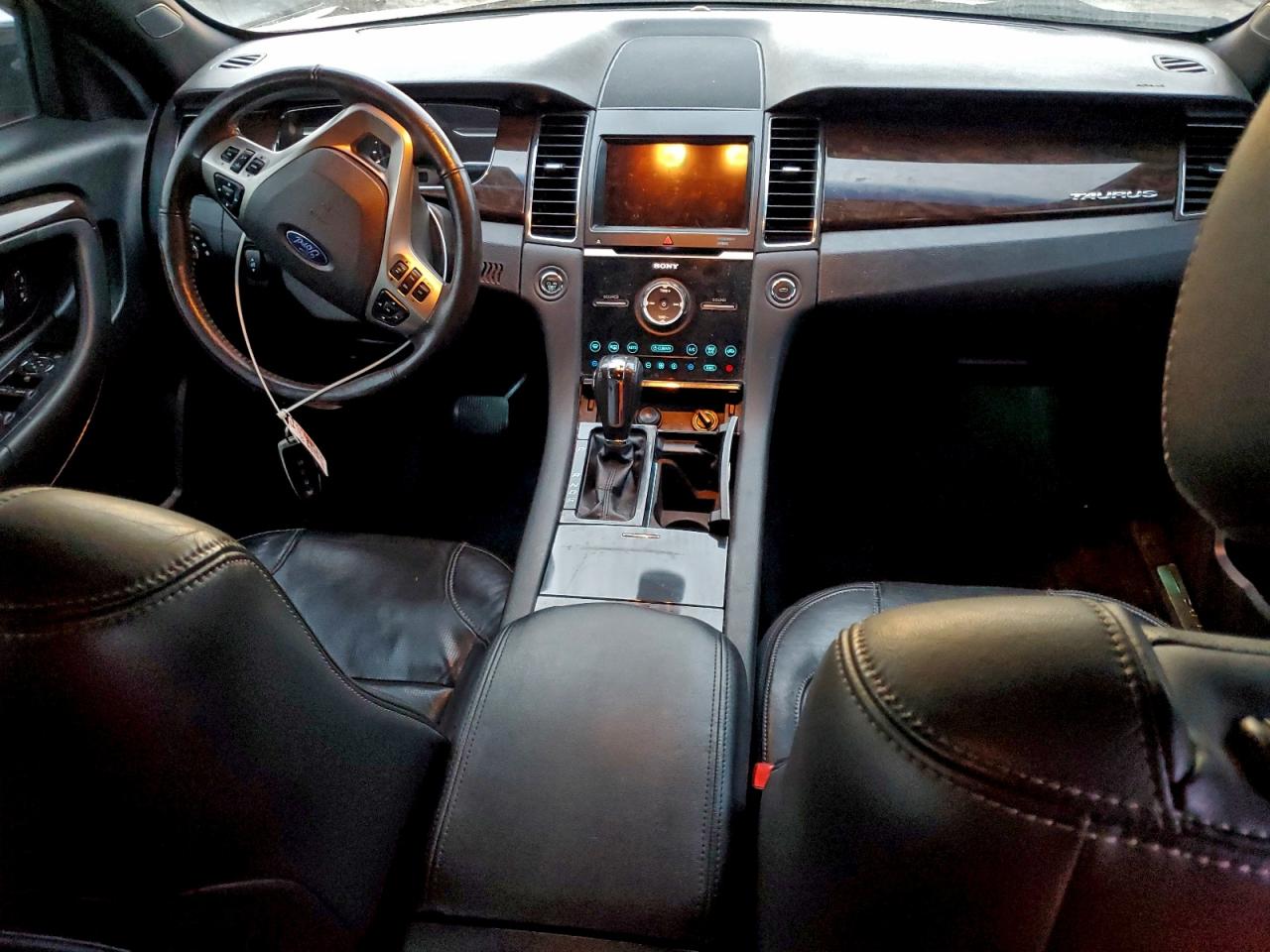 2018 Ford Taurus Limited VIN: 1FAHP2F81JG111002 Lot: 93443945