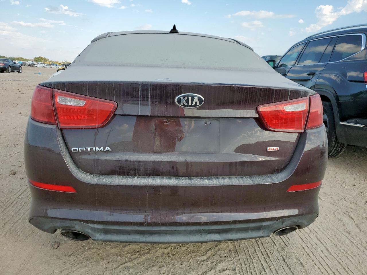 2015 Kia Optima Lx VIN: 5XXGM4A7XFG481842 Lot: 93099995