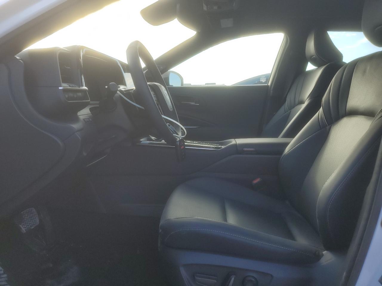 2024 Toyota Crown Platinum VIN: JTDAFAAF8R3005597 Lot: 91590185